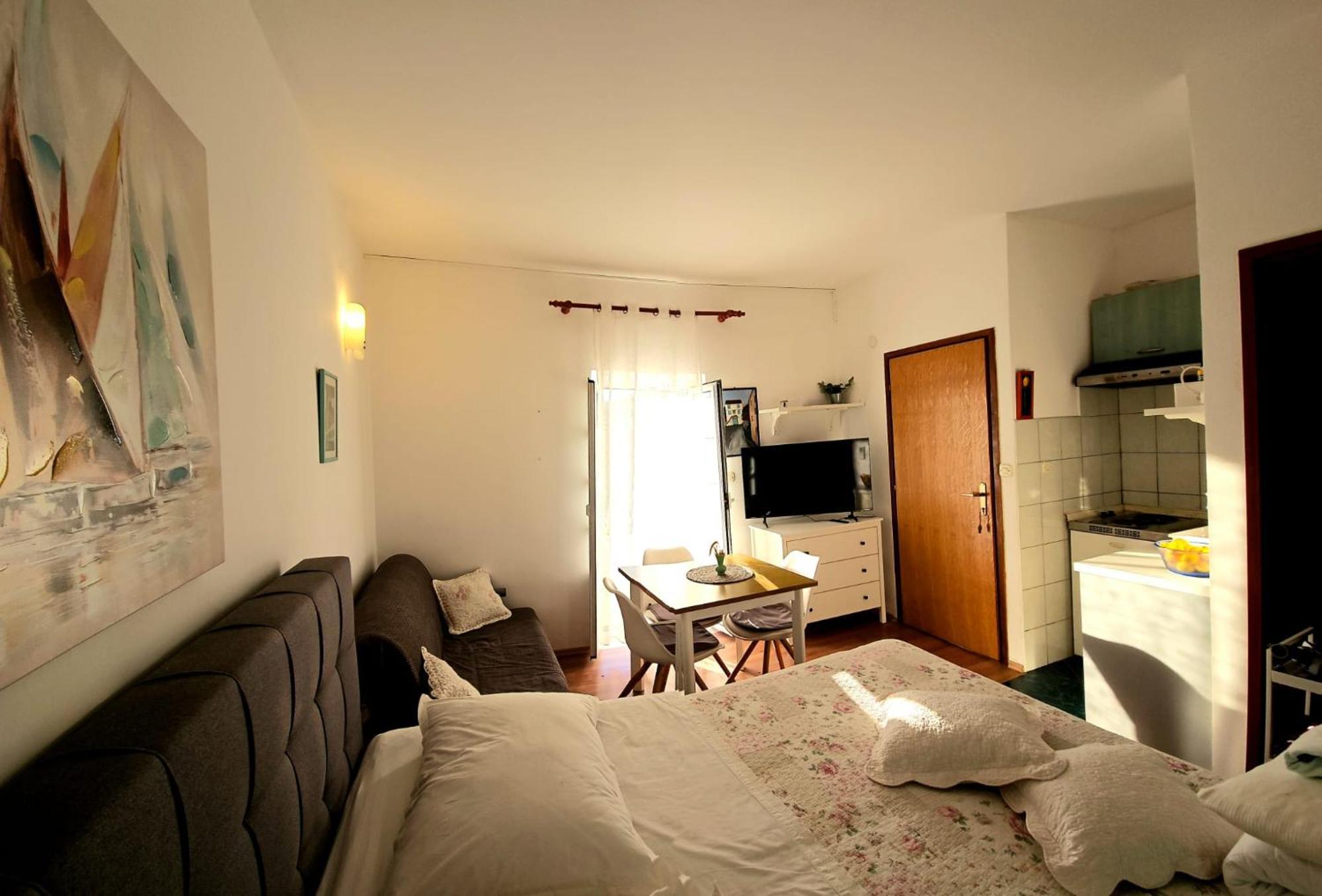 Viktorija Apartments Seget Vranjica Extérieur photo